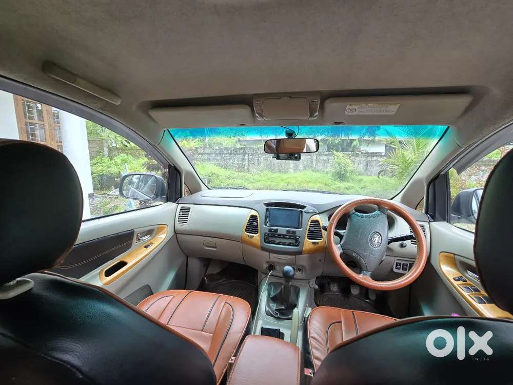 Toyota Innova 2009 Diesel 153000 Km Driven