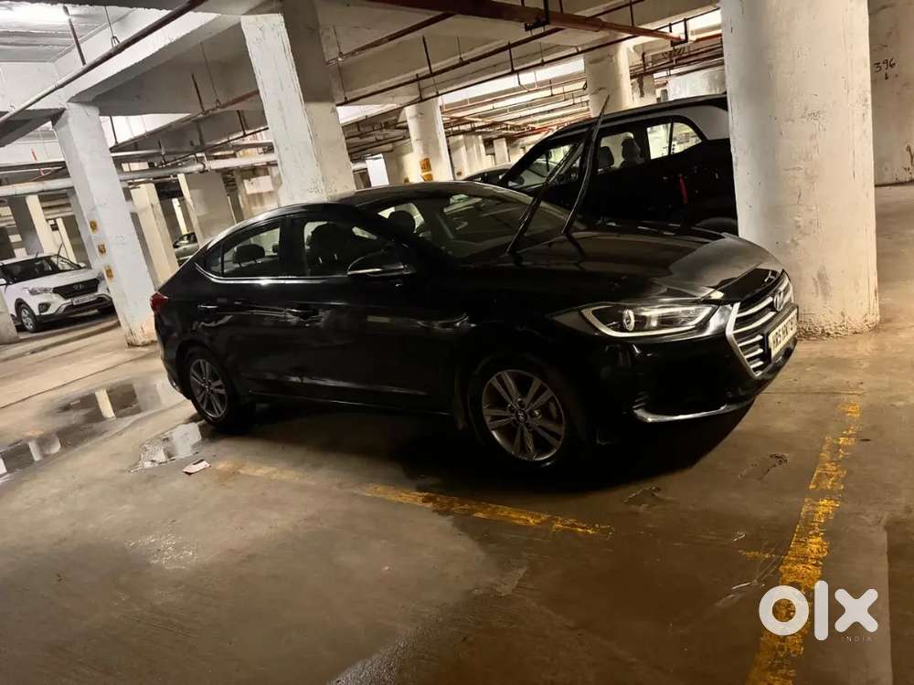 2019 Hyundai Elantra S  Well Maintained  Low Km  Urgent Sale