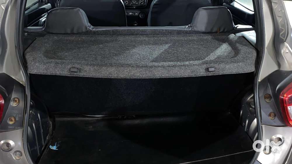 Renault Kwid 1.0 Rxt (o), 2018, Petrol