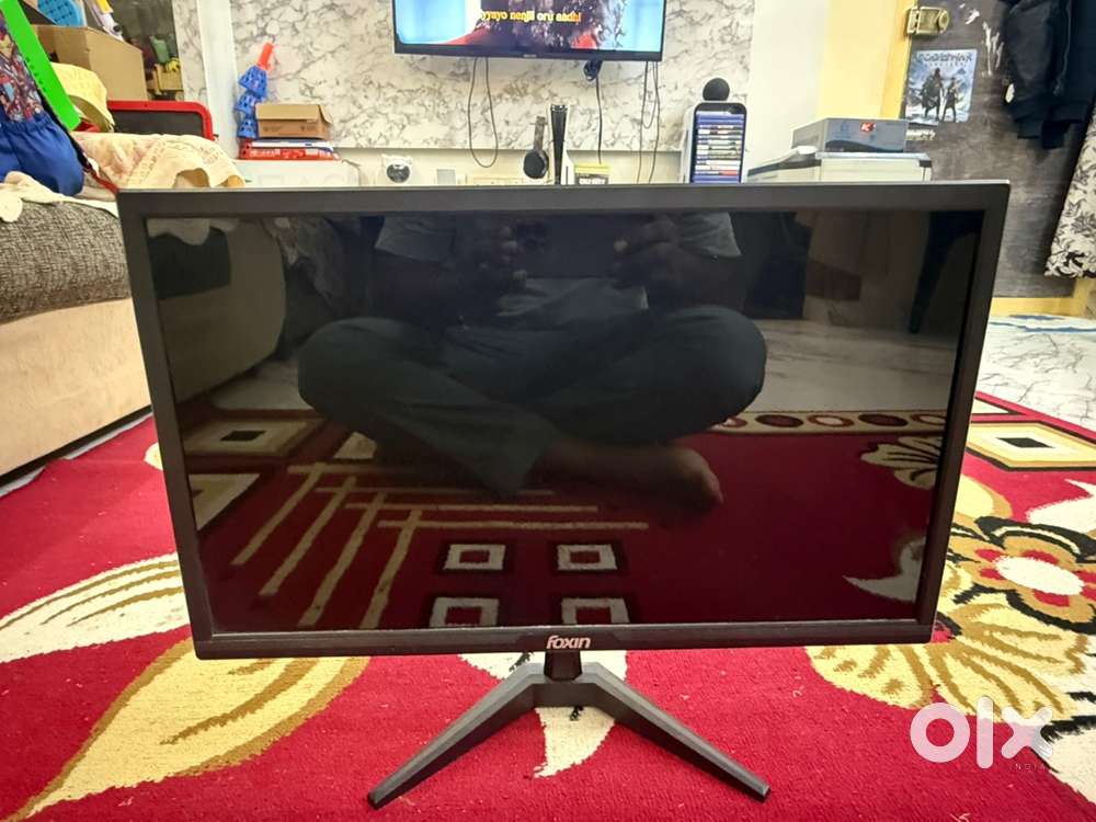 Monitor fronix gaming monitor for sale 21 inches mint condition