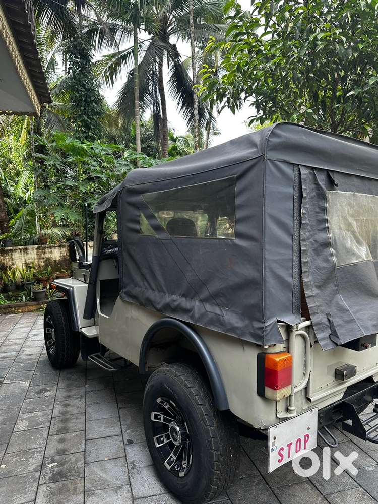 Mahindra Jeep Diesel 2000