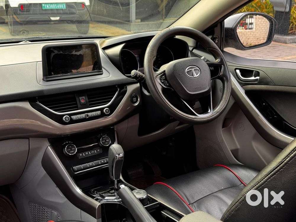 Tata Nexon 1.2 Revotron Xza Plus (o) Amt, 2018, Petrol