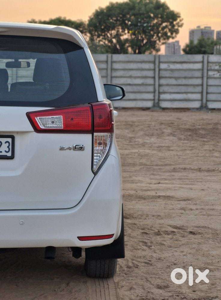 Toyota Innova Crysta 2.4 Gx Mt 8s, 2019, Diesel