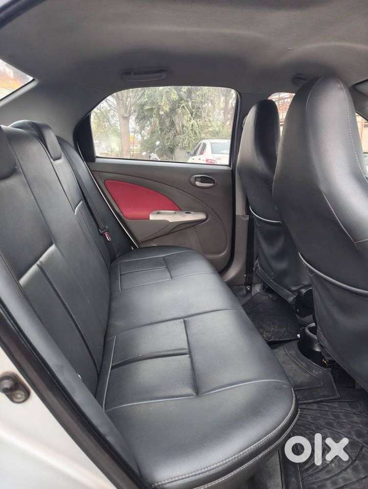 Toyota Etios 2010-2012 Vx, 2012, Petrol