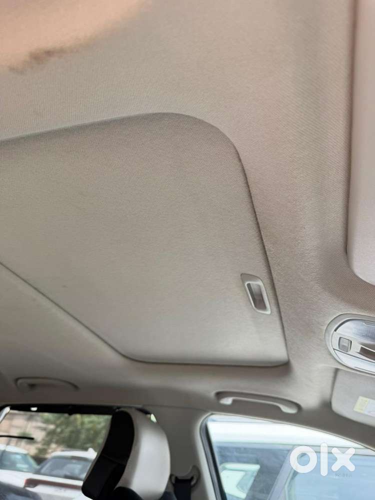 Kia Sonet 2023 Diesel Well Maintained..single Hand Driven..