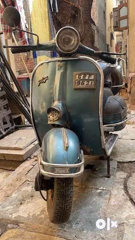 Bajaj scooter old discount olx