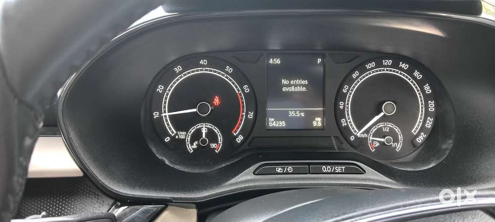 Skoda Slavia 1.0 Ambition Tsi, 2022, Petrol