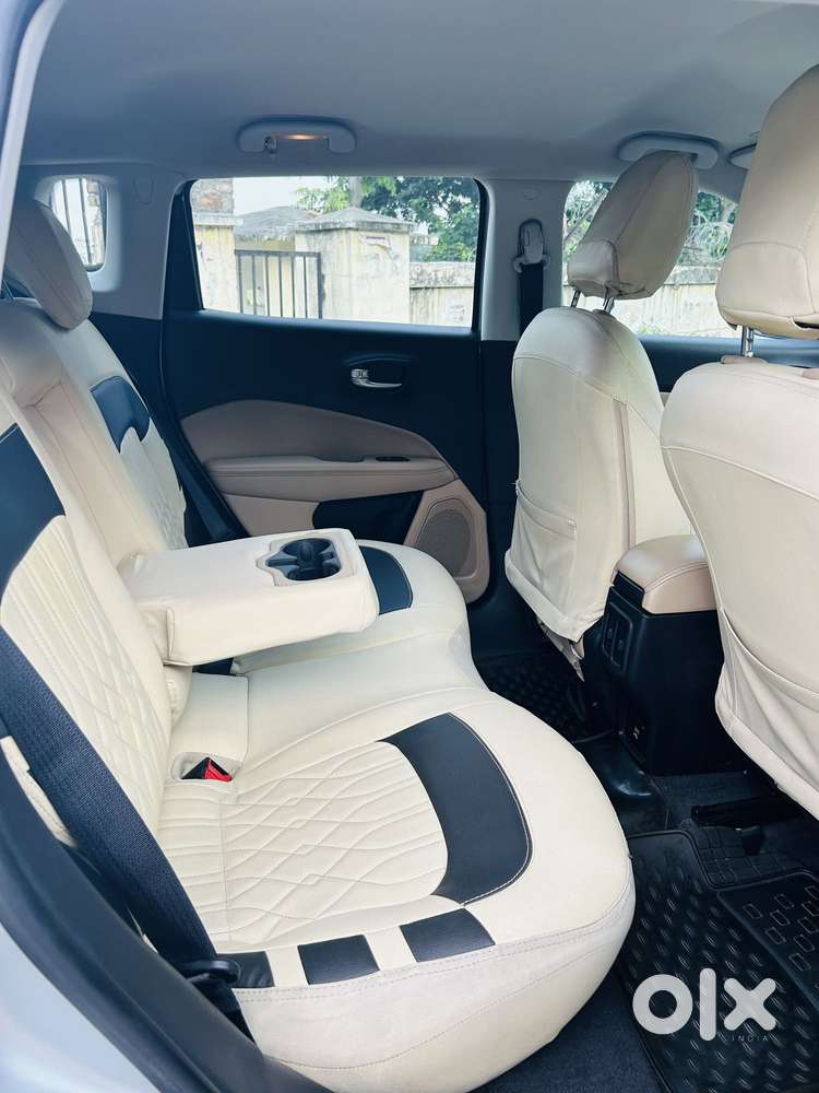 Jeep Compass 2.0 Longitude Option, 2019, Diesel