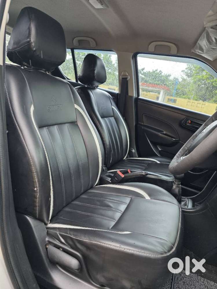 Maruti Suzuki Swift Lxi Bsiv, 2012, Cng & Hybrids