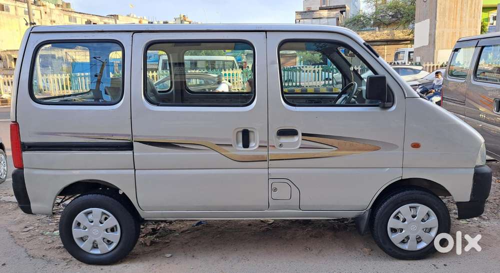 Maruti Suzuki Eeco 5 Str With Ac Plus Htr Cng, 2013, Cng & Hybrids
