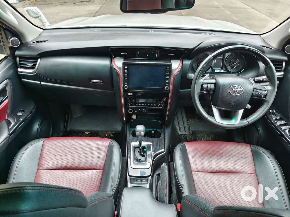 Toyota Fortuner Legender 4x2 At 2.8, 2025, Diesel