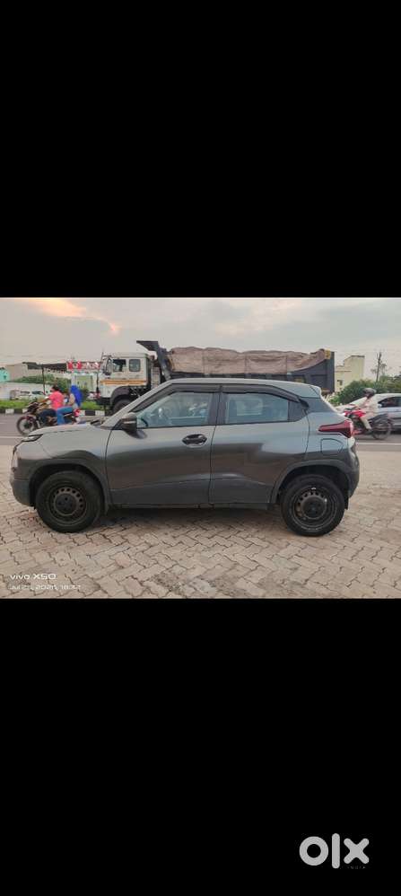 Tata Punch Pure, 2022, Petrol