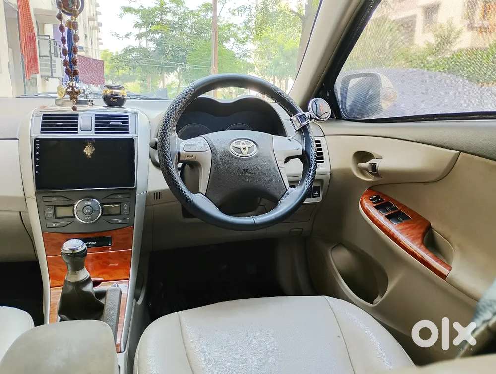 Toyota Corolla Altis 2010 Petrol Well Maintain , Fitness Invalid