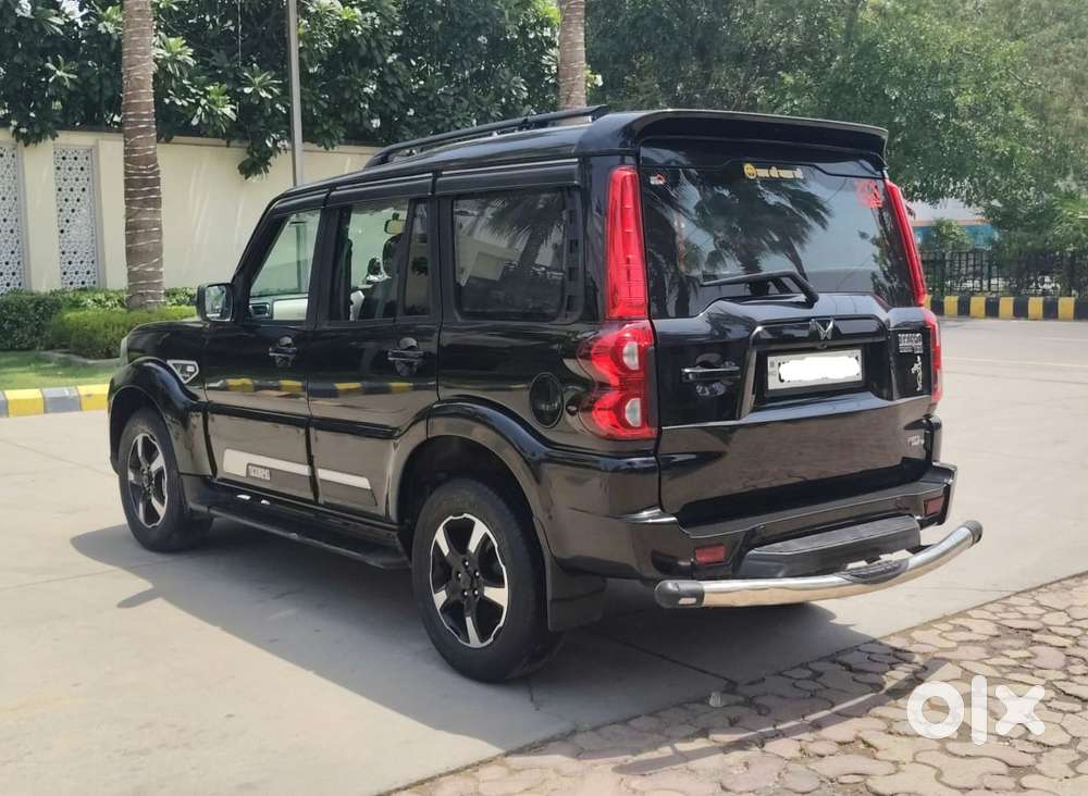 Mahindra Scorpio S11 Mt 7s, 2023, Diesel