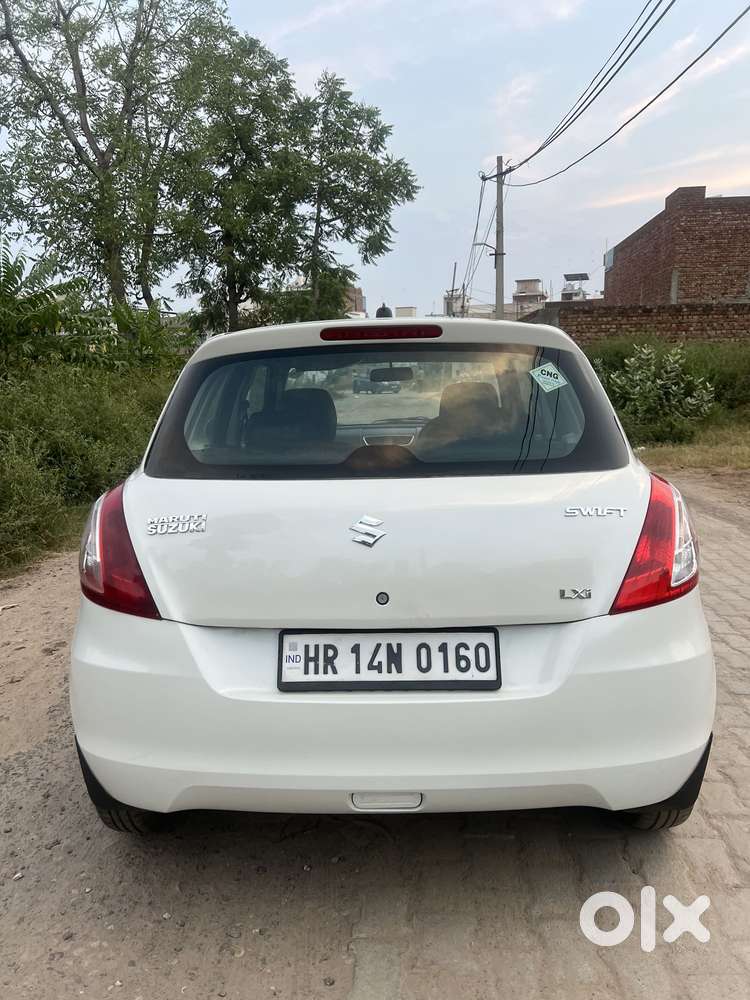 Maruti Suzuki Swift 1.2 Lxi (o), 2017, Cng & Hybrids