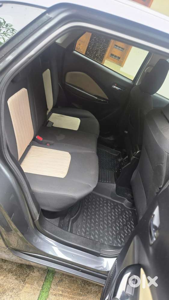 Toyota Glanza G Smart Hybrid, 2024, Petrol