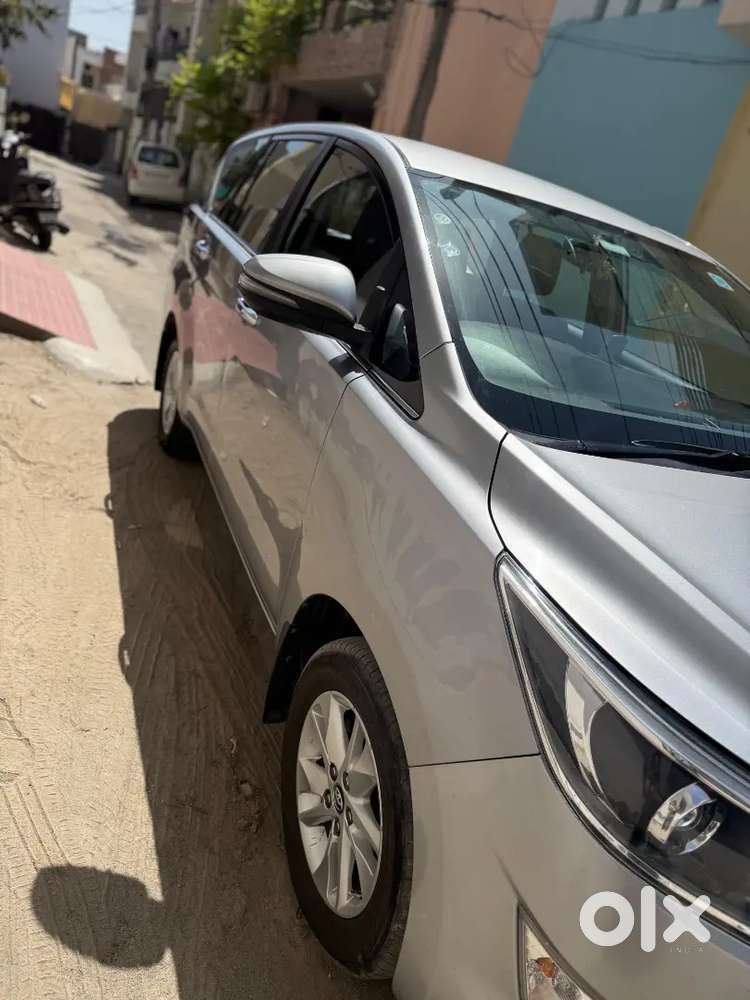 Single Hand Driven , All Services From Company