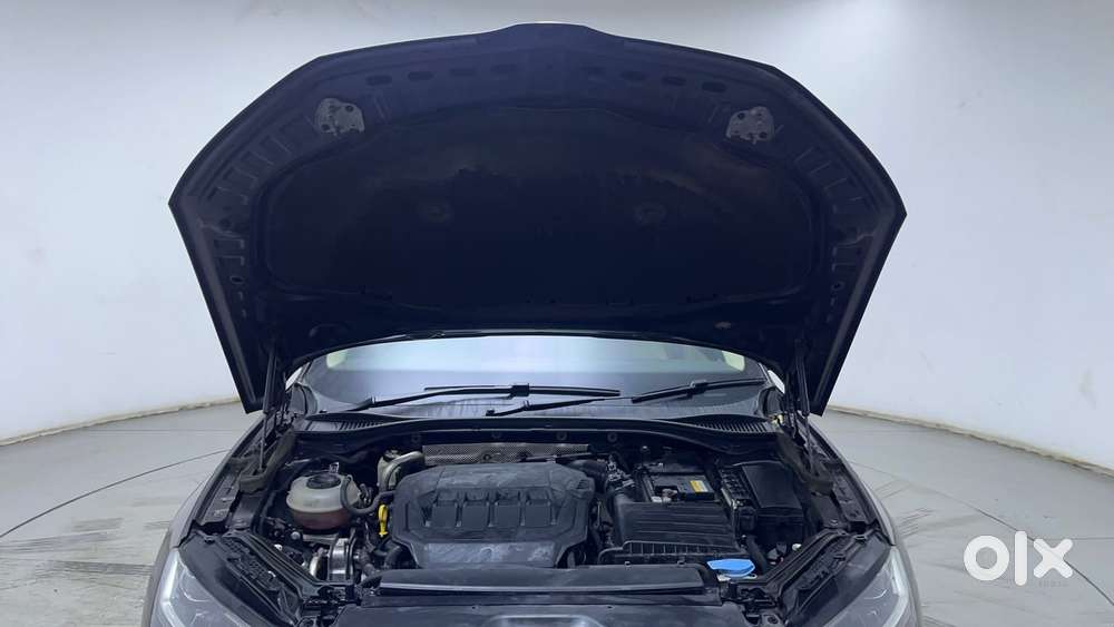 Skoda Superb L&k 1.8 Tsi At, 2021, Petrol