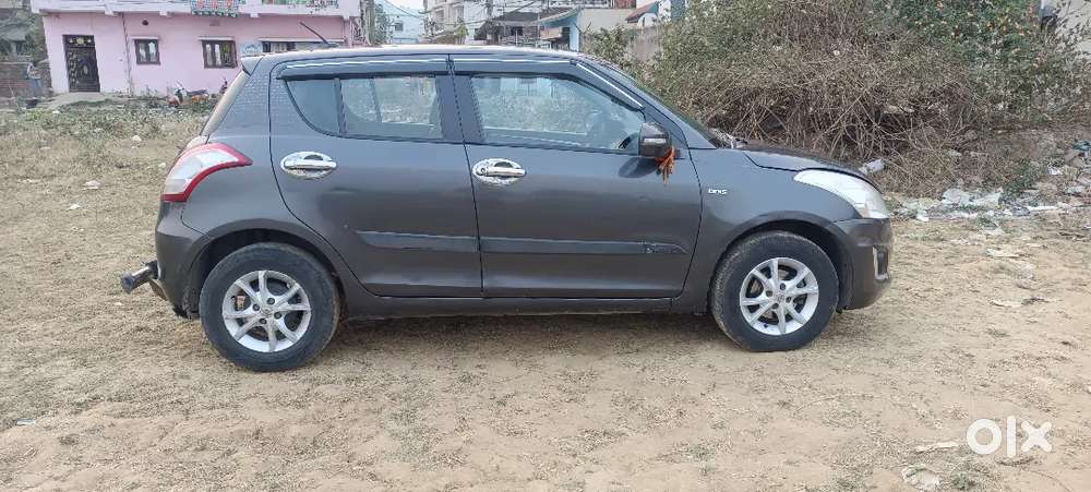 Maruti Suzuki Swift 2015 Diesel Well Maintained