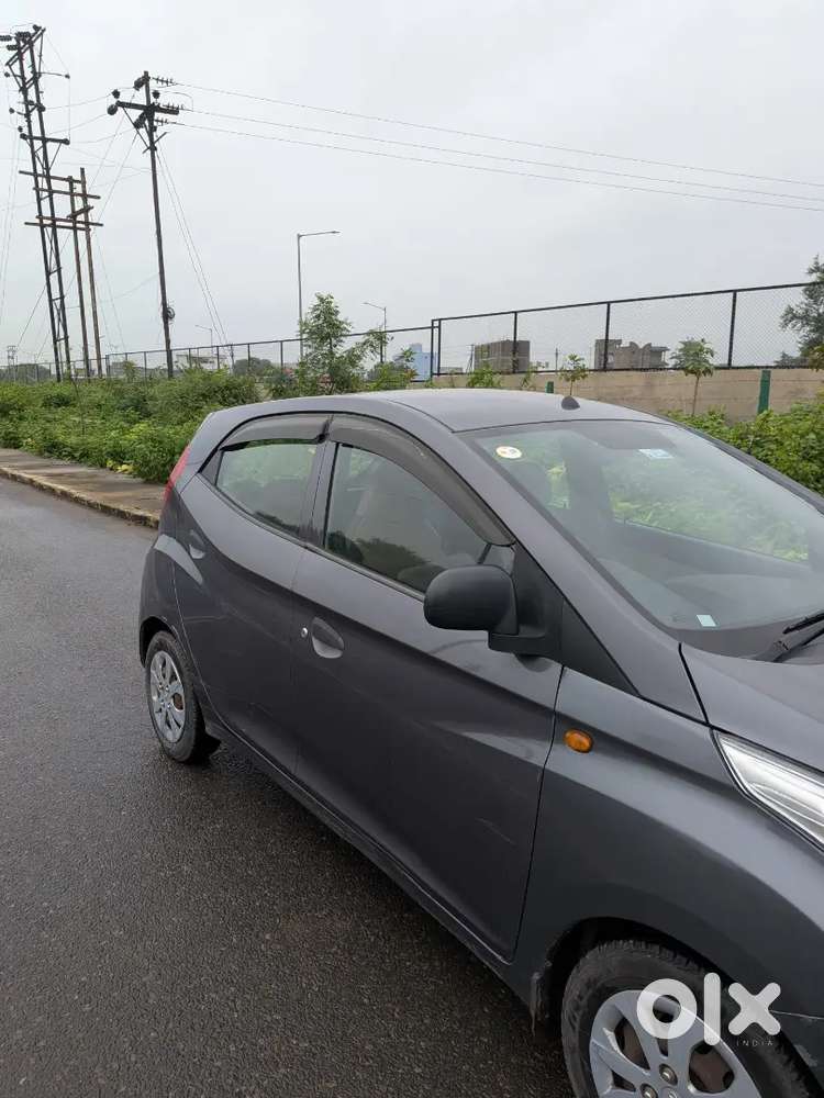 Hyundai Eon Magna 2018