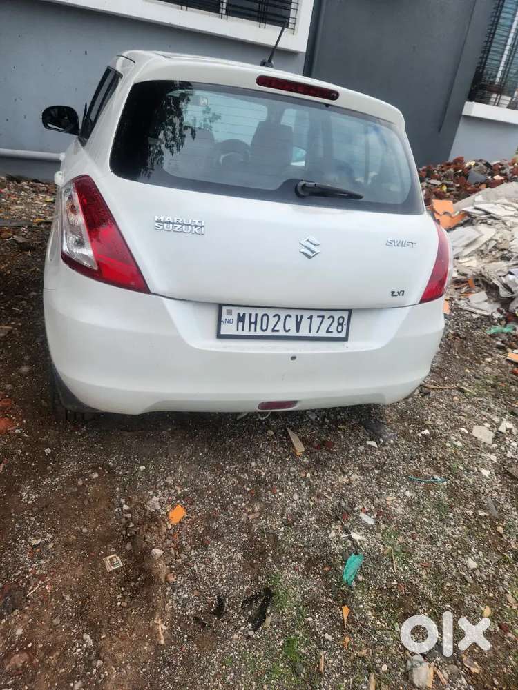 Maruti Suzuki Swift 2012 Petrol