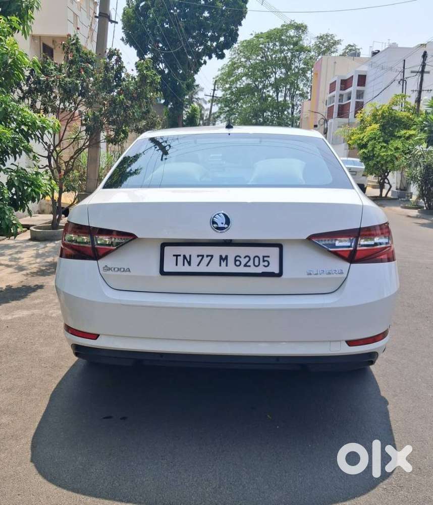 Skoda Superb Lk 1.8 Tsi At, 2020, Petrol