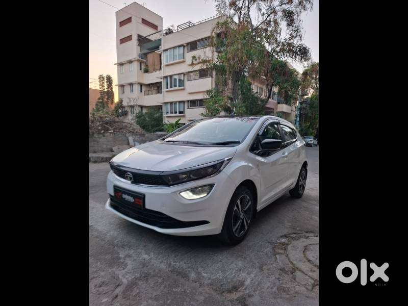 Tata Altroz Xza Plus (o) (s), 2023, Petrol