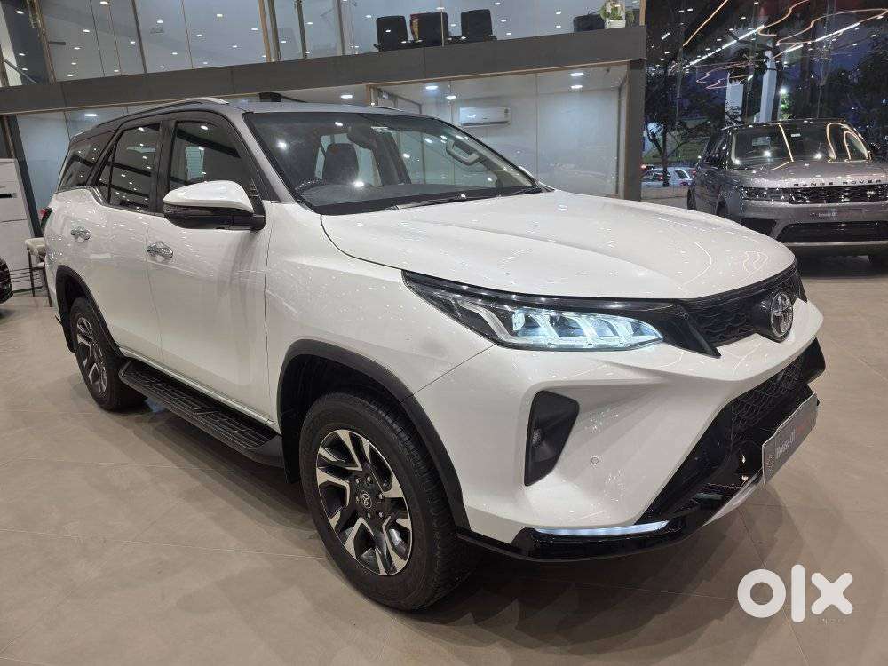 Toyota Fortuner Legender 4x2 At 2.8, 2022, Diesel
