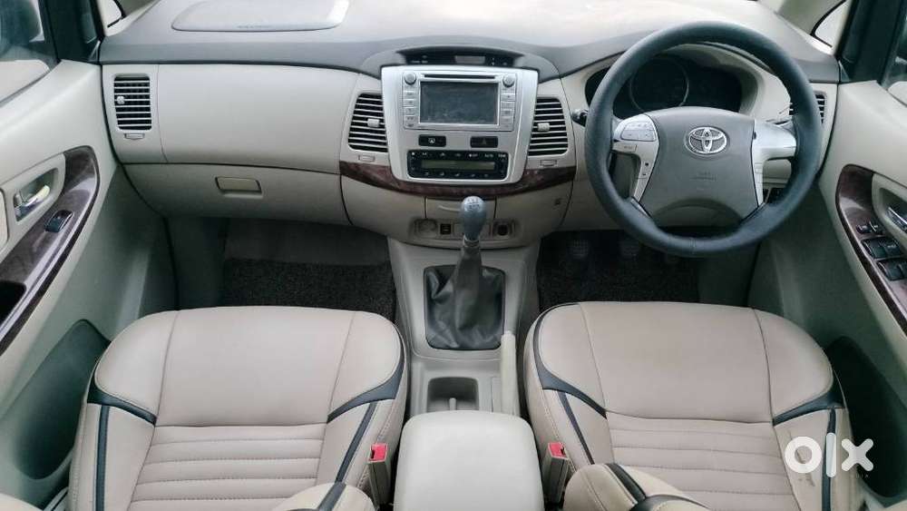 Toyota Innova 2.5 Vx 8 Str, 2012, Diesel