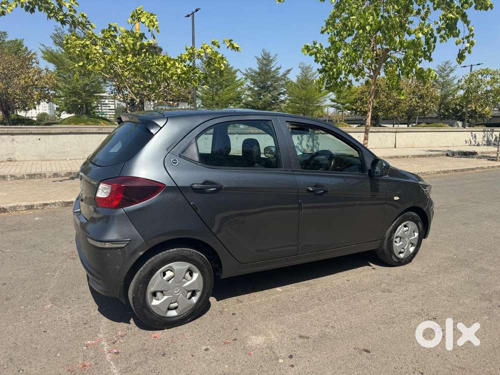 Tata Tiago 1.2 Revotron Xm Cng, 2023, Cng & Hybrids