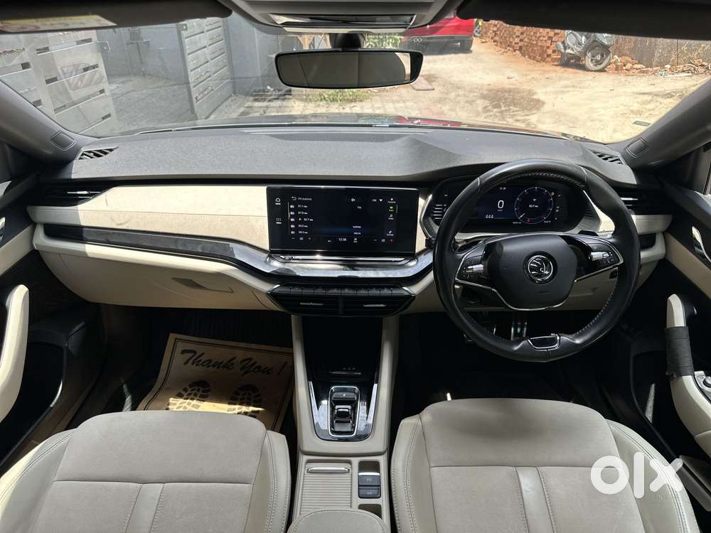 Skoda Octavia 2.0 L K Tsi At, 2022, Petrol