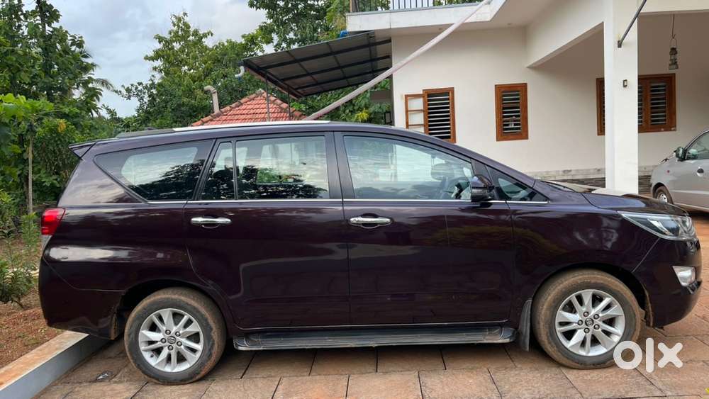 Toyota Innova Crysta 2018