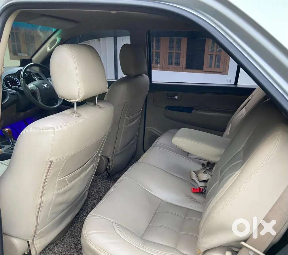 Toyota Fortuner Diesel 2012 Automatic, Fully Company Service