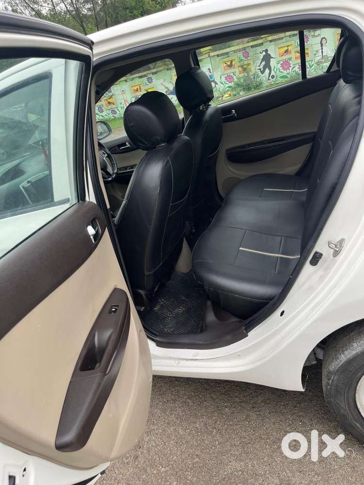 Hyundai I20 Sportz 1.4 Crdi, 2012, Diesel