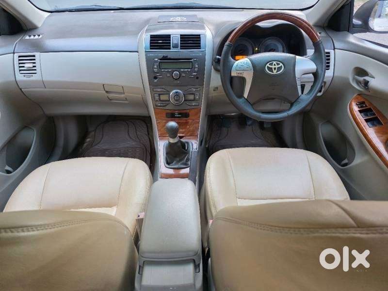 Toyota Corolla Altis G, 2010, Petrol
