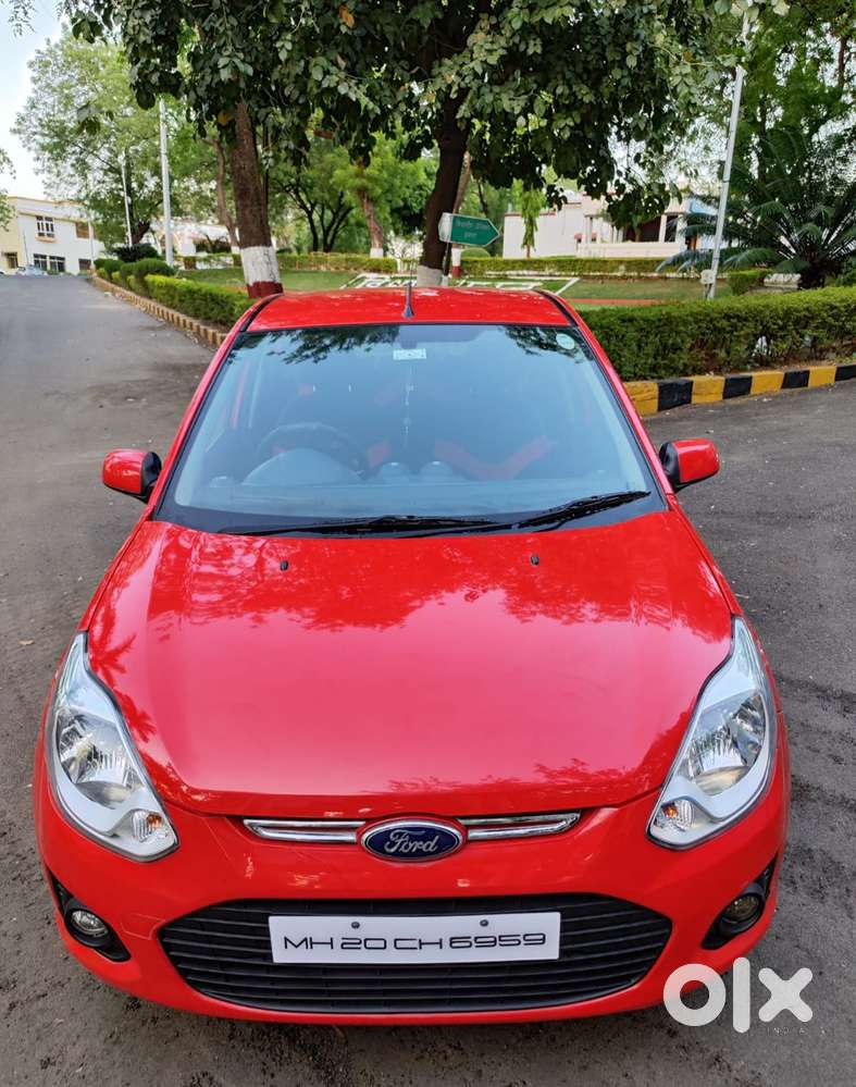 Ford Figo 1.2p Titanium Mt, 2013, Petrol