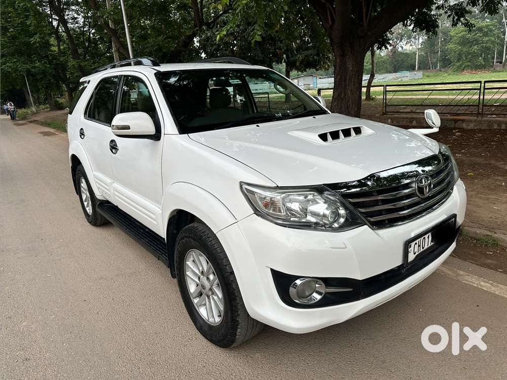 Toyota Fortuner Diesel 2012