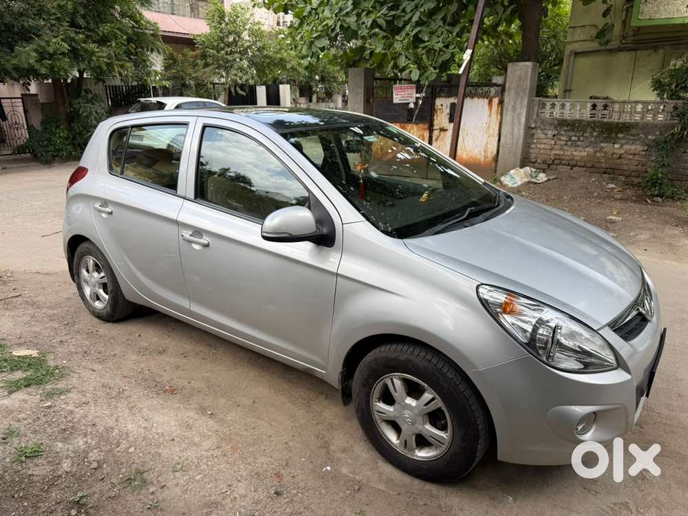 Hyundai I20 2011 Petrol Well Maintained