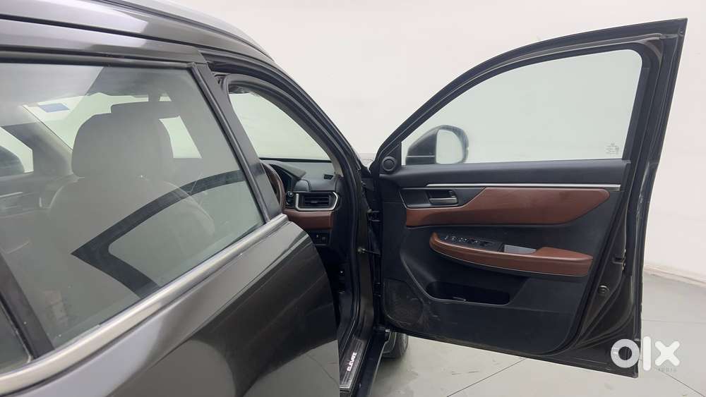 Honda Elevate Vx Mt, 2023, Petrol