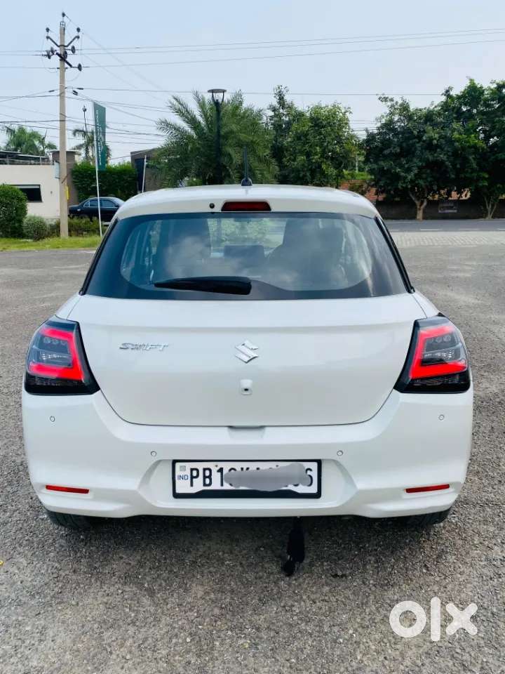 Maruti Suzuki Swift 1.3 Zxi, 2024, Petrol