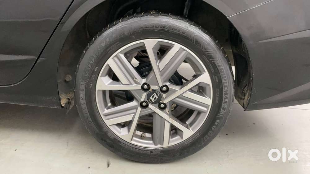 Hyundai Verna 1.5 Sx Petrol Mt, 2023, Petrol