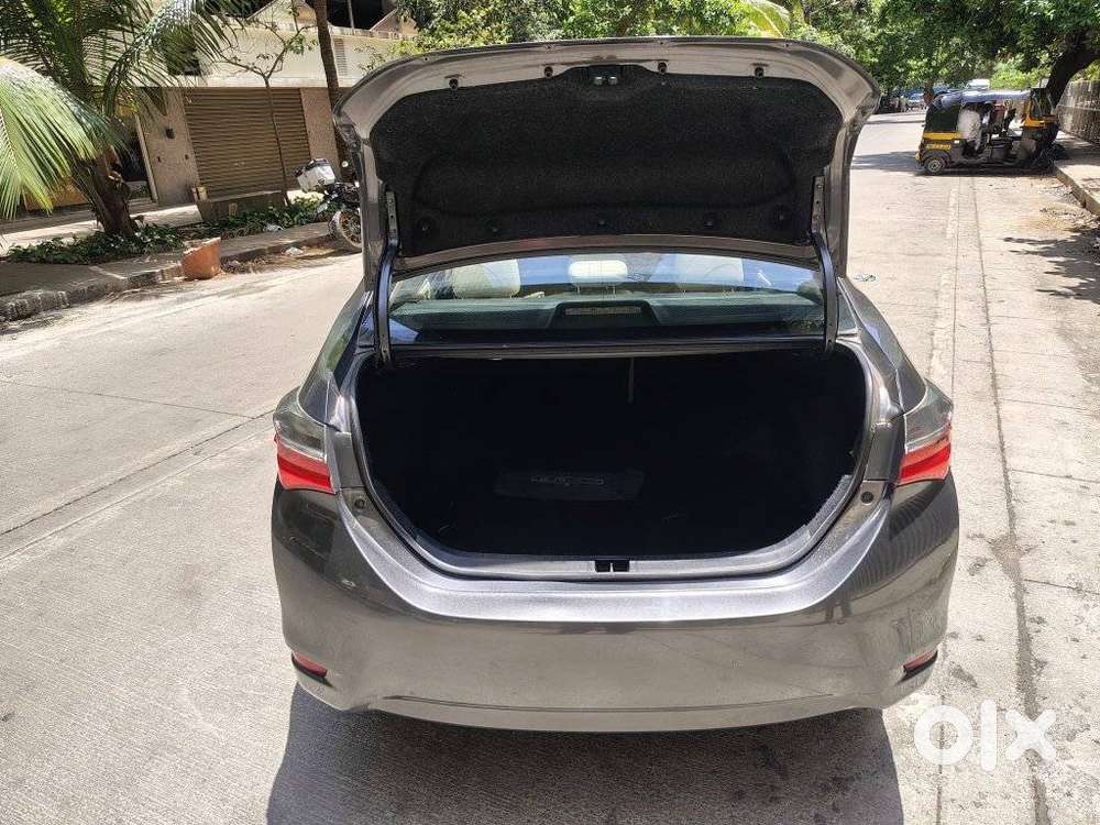 Toyota Corolla Altis 1.8 G, 2017, Petrol