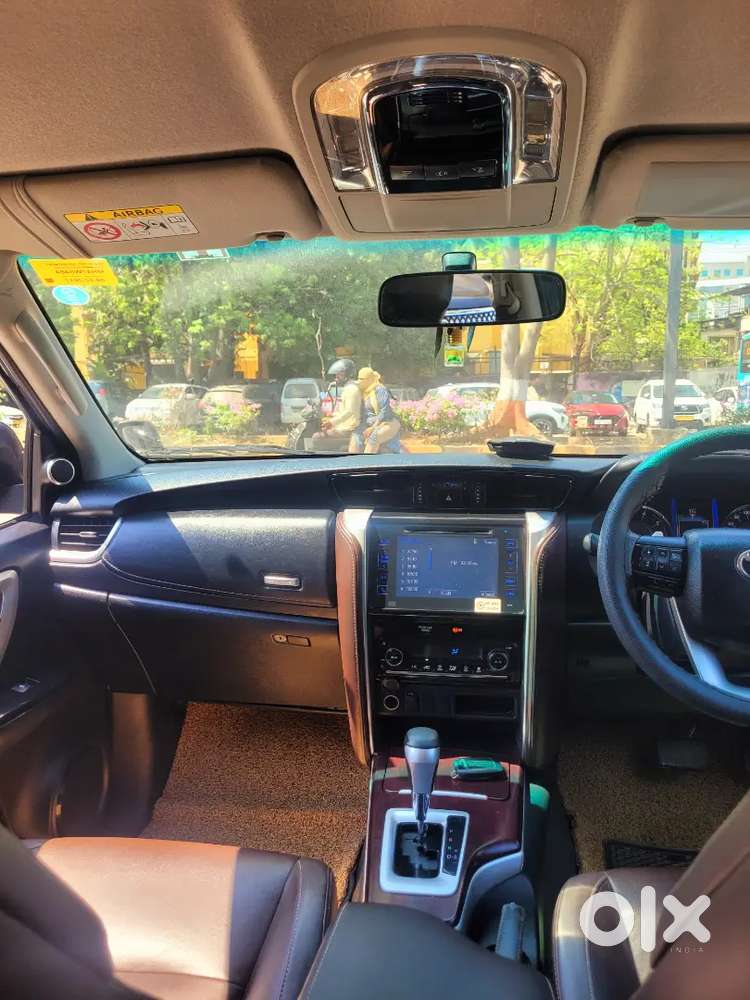 Toyota Fortuner 2017 Diesel 69000 Km Driven Automatic