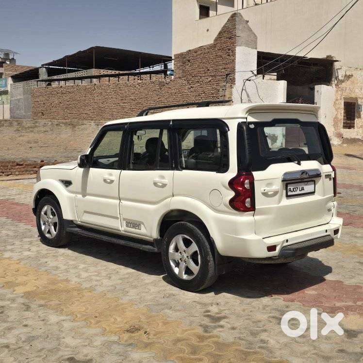 Mahindra Scorpio S11 Mt 7s, 2022, Diesel