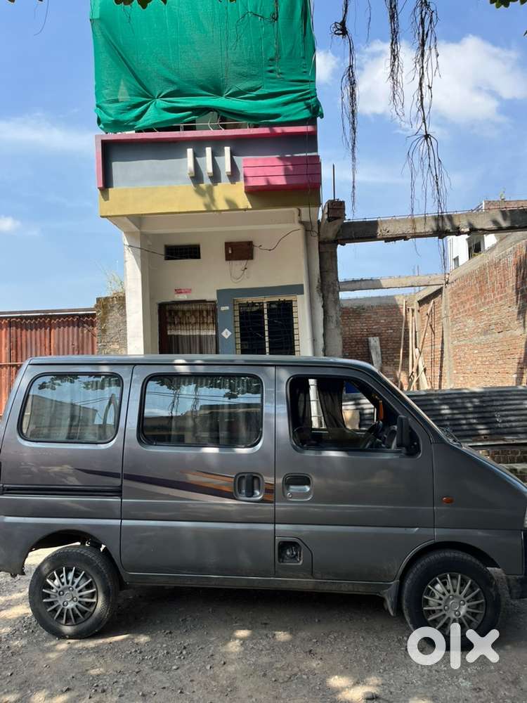 2017 Maruti Suzuki Eeco Petrol Manual 2nd Owner