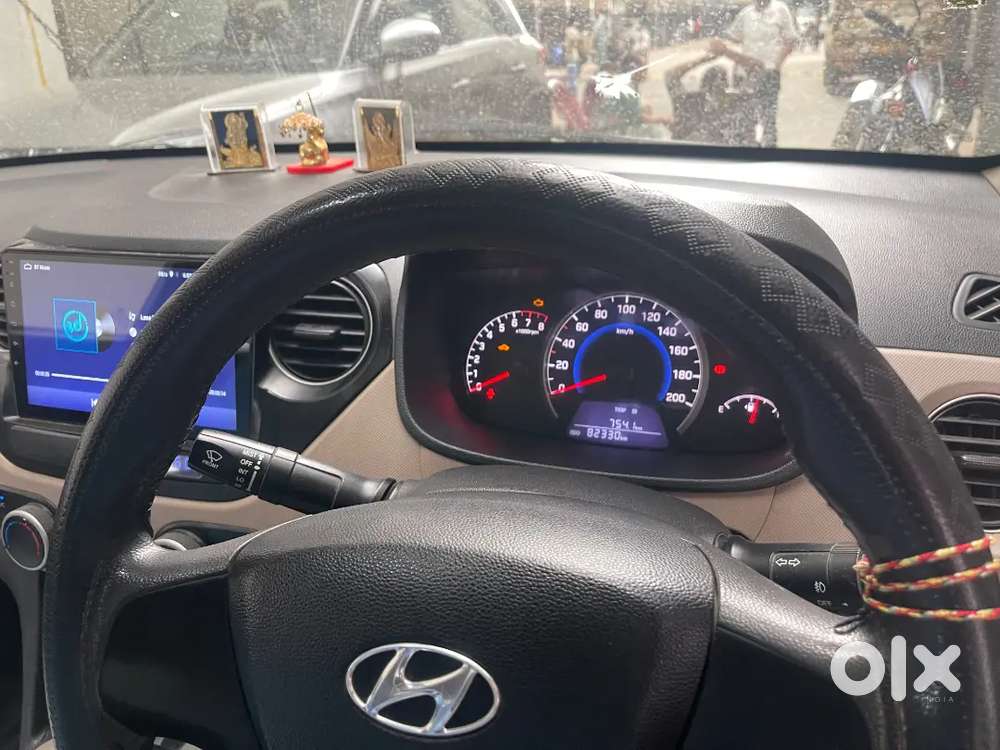 Hyundai Grand I10 2016 Petrol Well Maintained