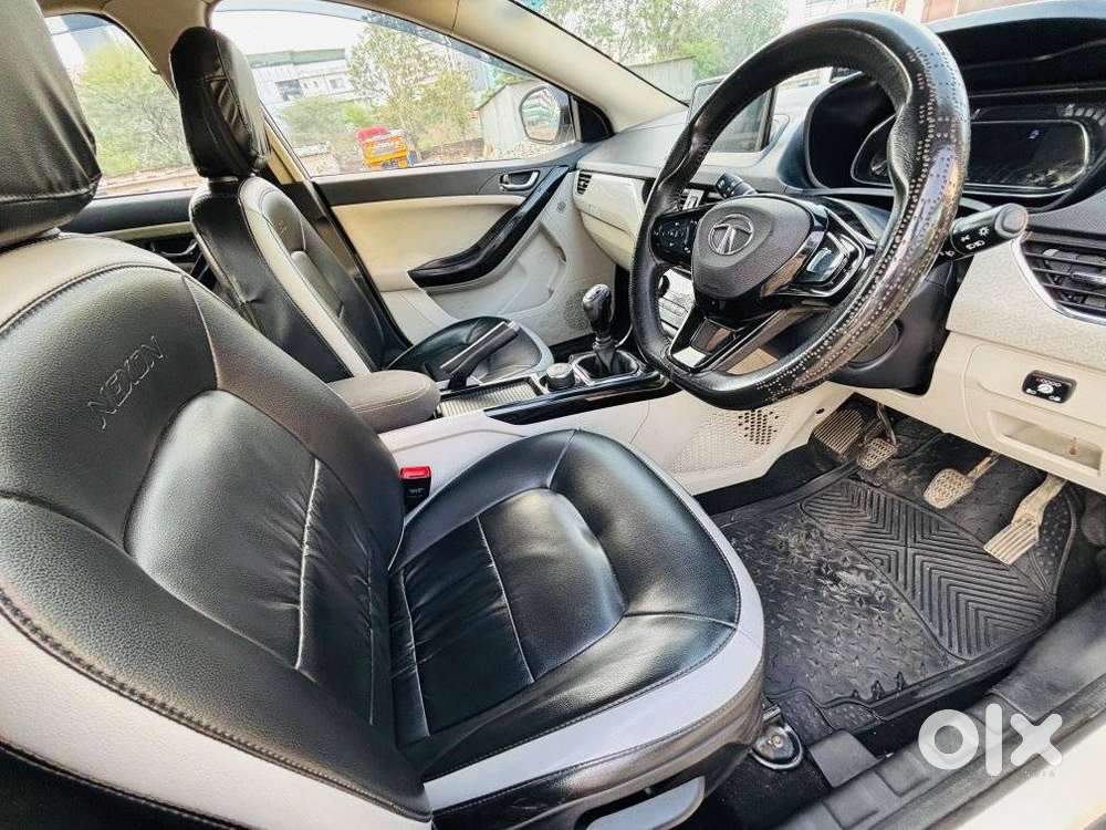 Tata Nexon 1.2 Revotron Xz Plus, 2022, Petrol