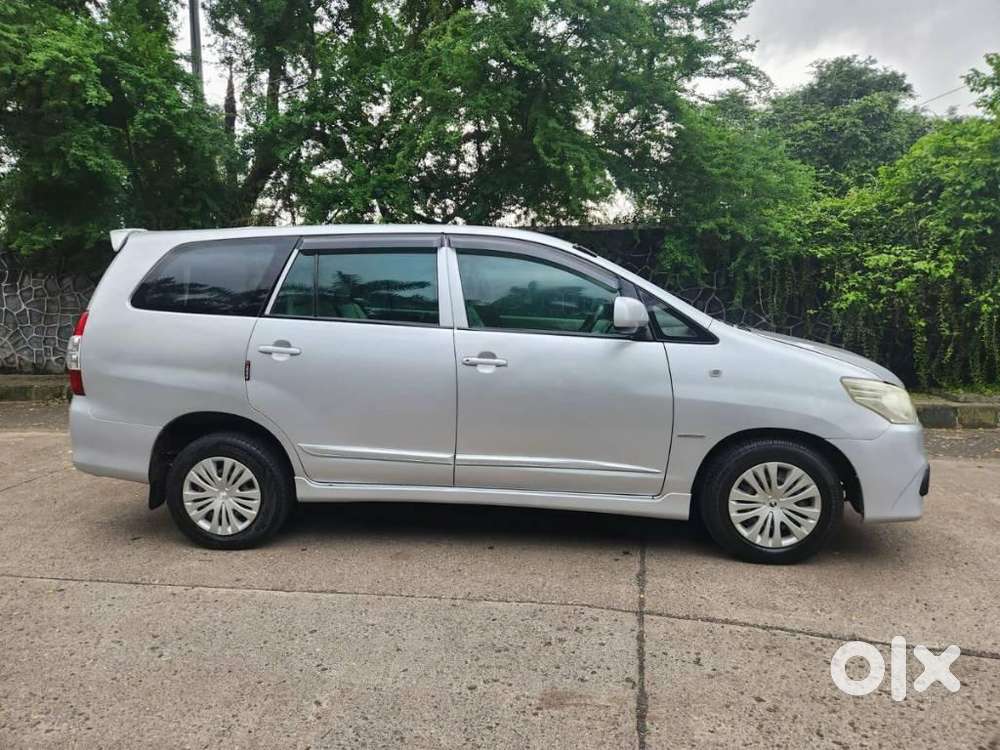Toyota Innova 2.5 G (diesel) 8 Seater, 2014, Diesel
