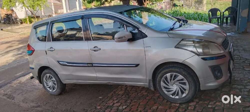 Maruti Suzuki Ertiga 2013