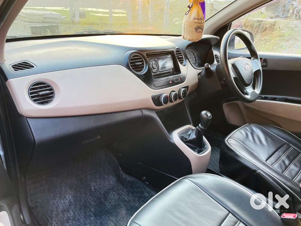 Hyundai Grand I10 Magna O At Petrol, 2015, Petrol